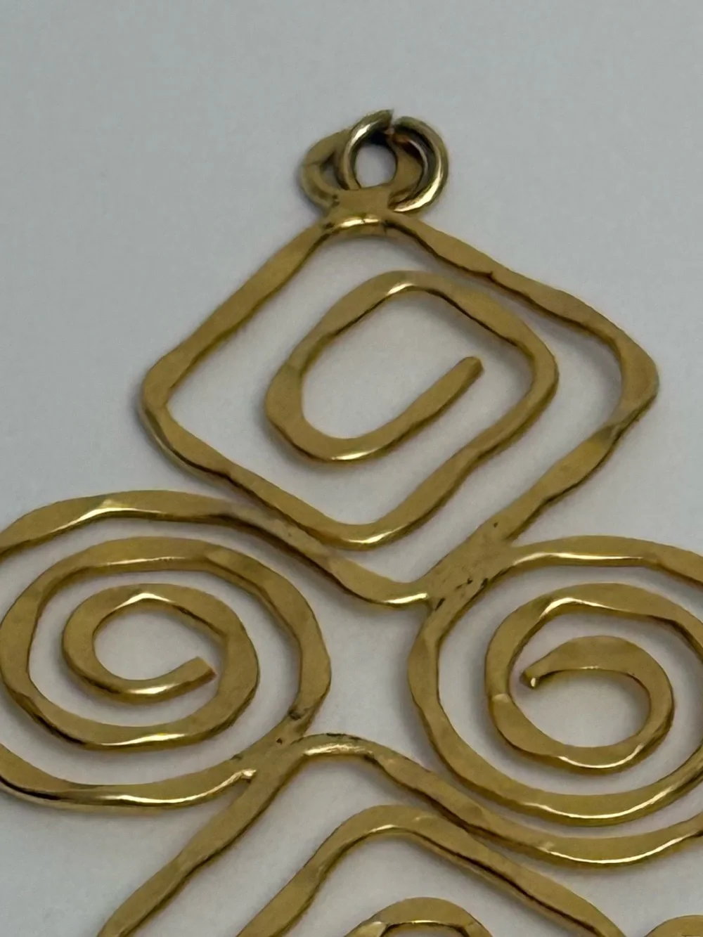 Large Boho Gold Tone Hammered Wire Statement Pendant 6.25